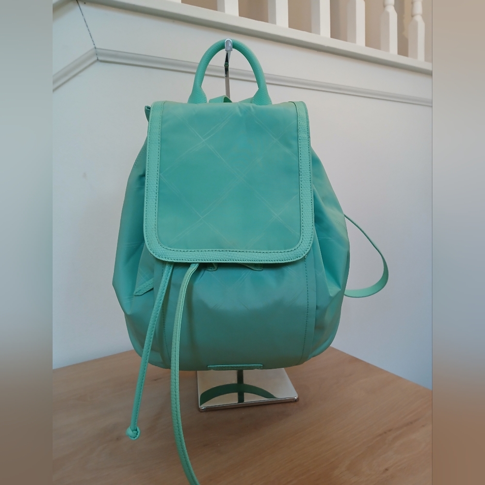 VERA BRADLEY Preppy Poly Backpack Mint Drawstring & Flap.